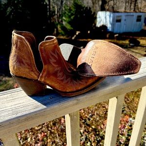 Ariat Dixon Cowgirl Boots